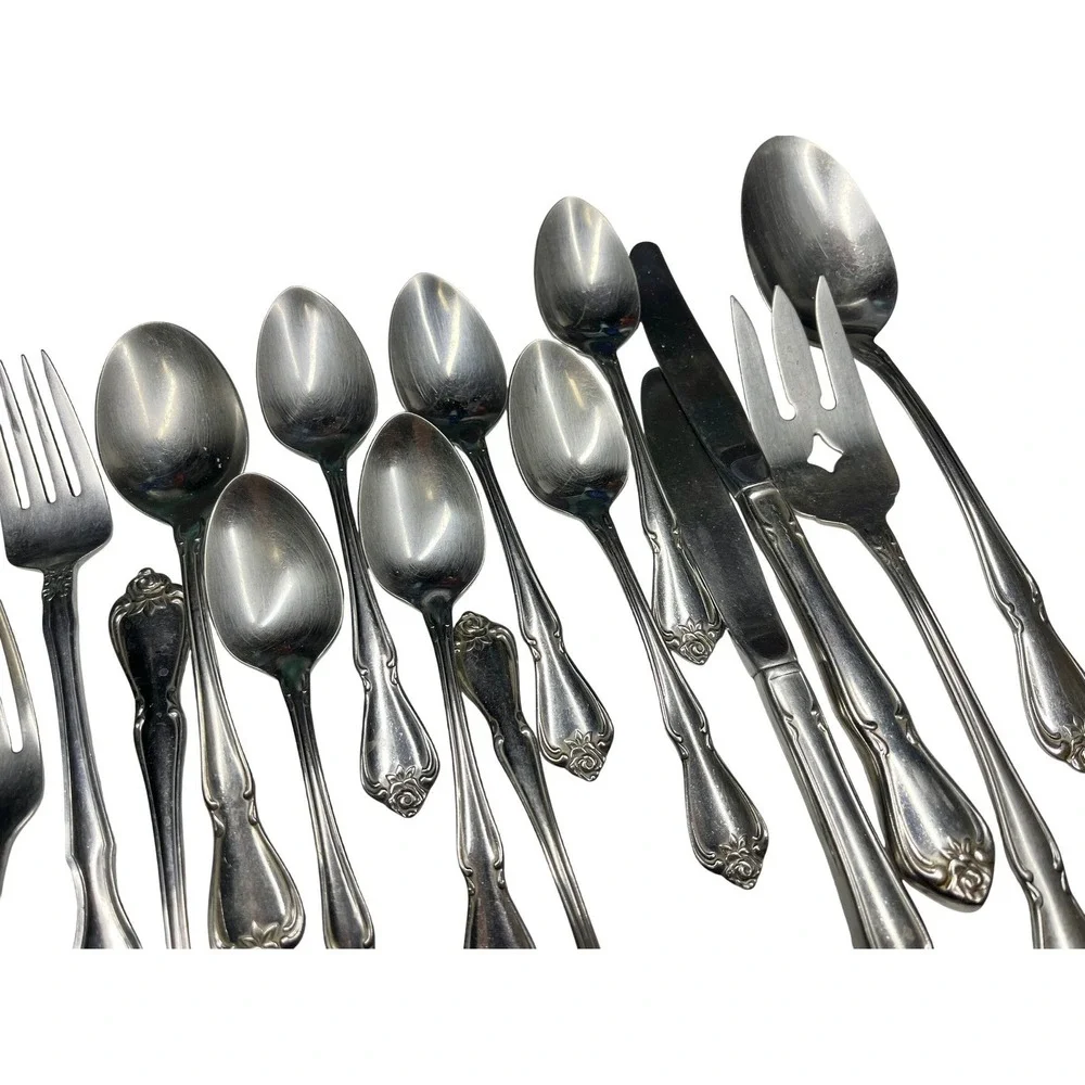 Oneida Silver‎ Stainless Steel Flatware Set Rose Floral Embossed Cottagecore